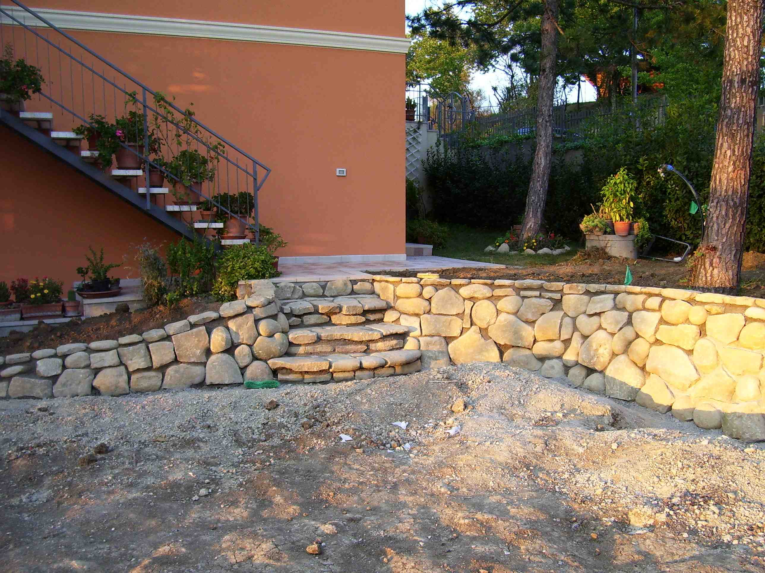 5° esempio di muretto fatto da Green Garden Pesaro